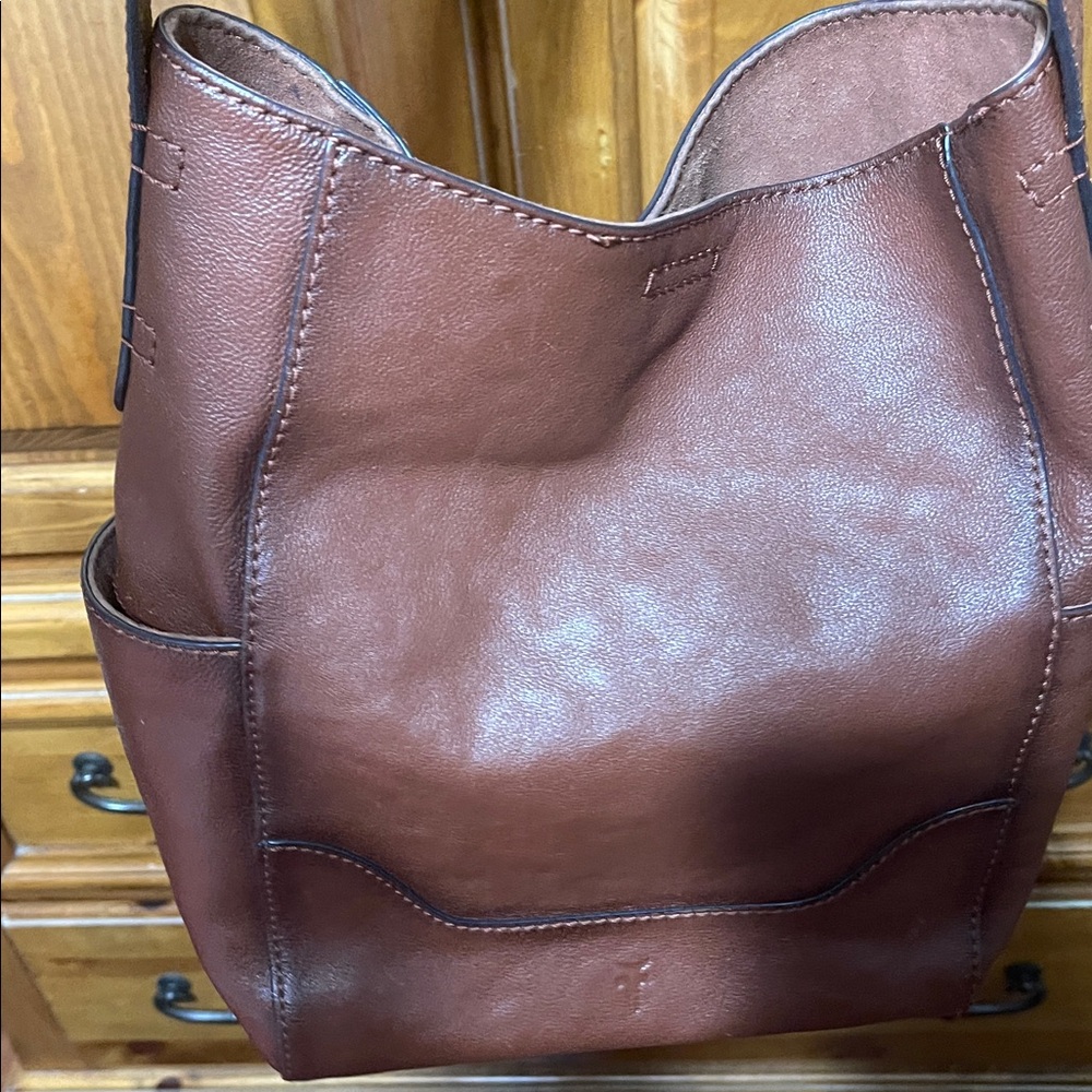 Frye Rich Brown Leather Shoulder Bag - Picture 3 of 8